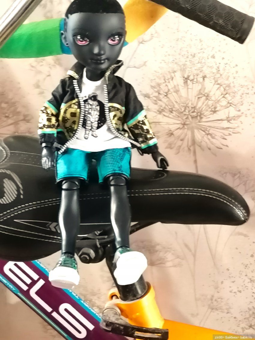 Рекс Shadow High | Бэйбики Рекс Shadow High — Куклы Rainbow High (Рейнбоу Хай