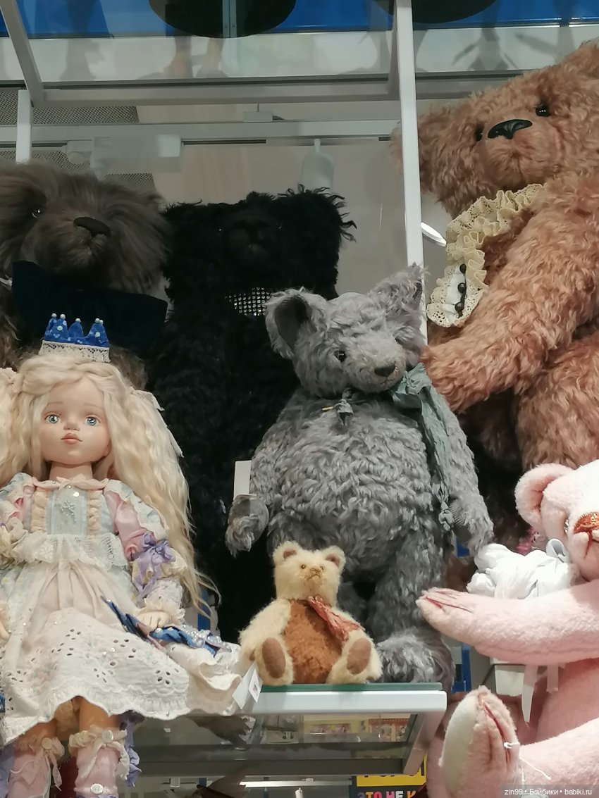 Прогулка в ЦДМ — Игровые куклы разных производителей (Разное): редкие бренды