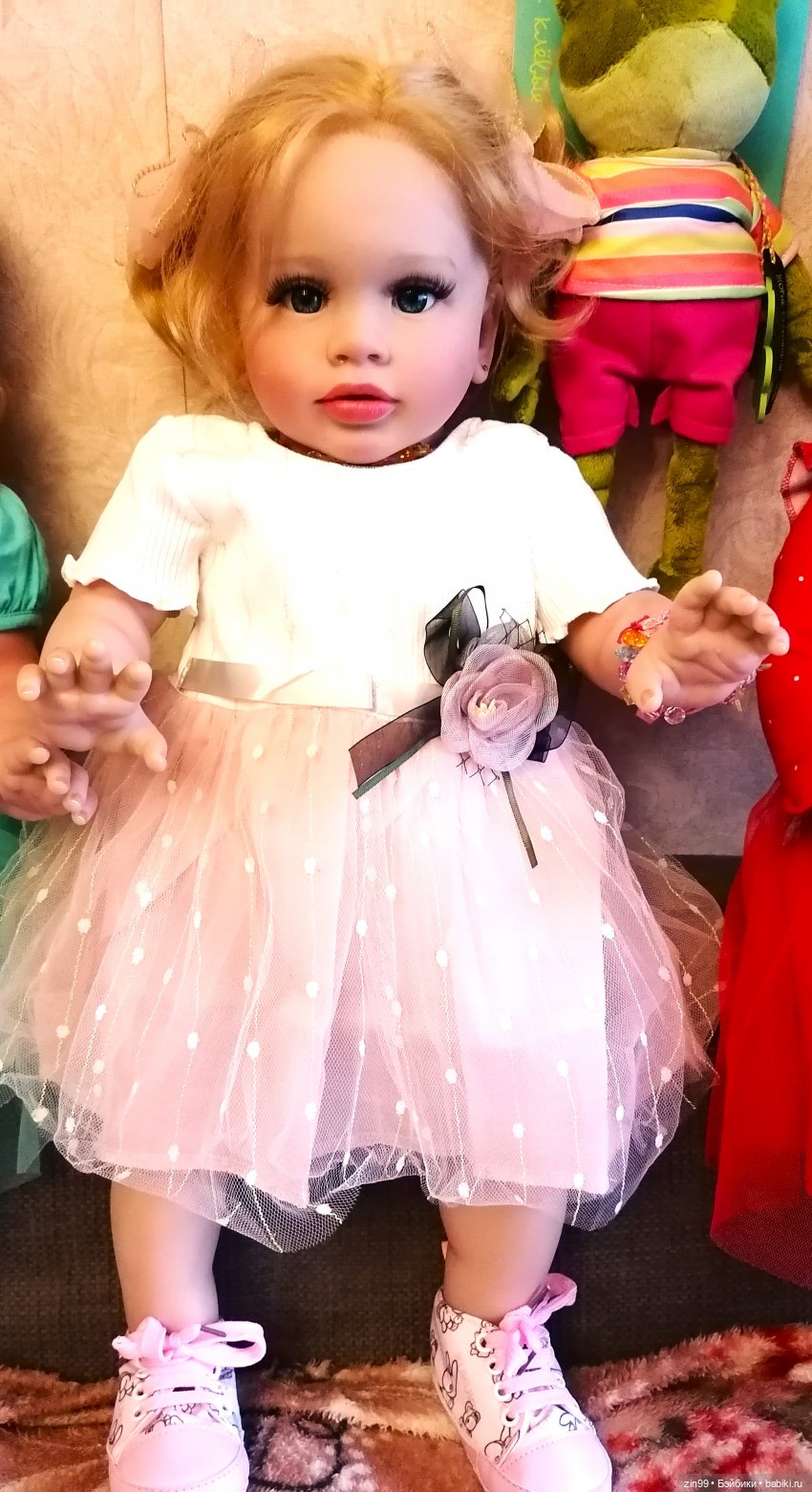 Девочки любят переодеваться (фото 7)