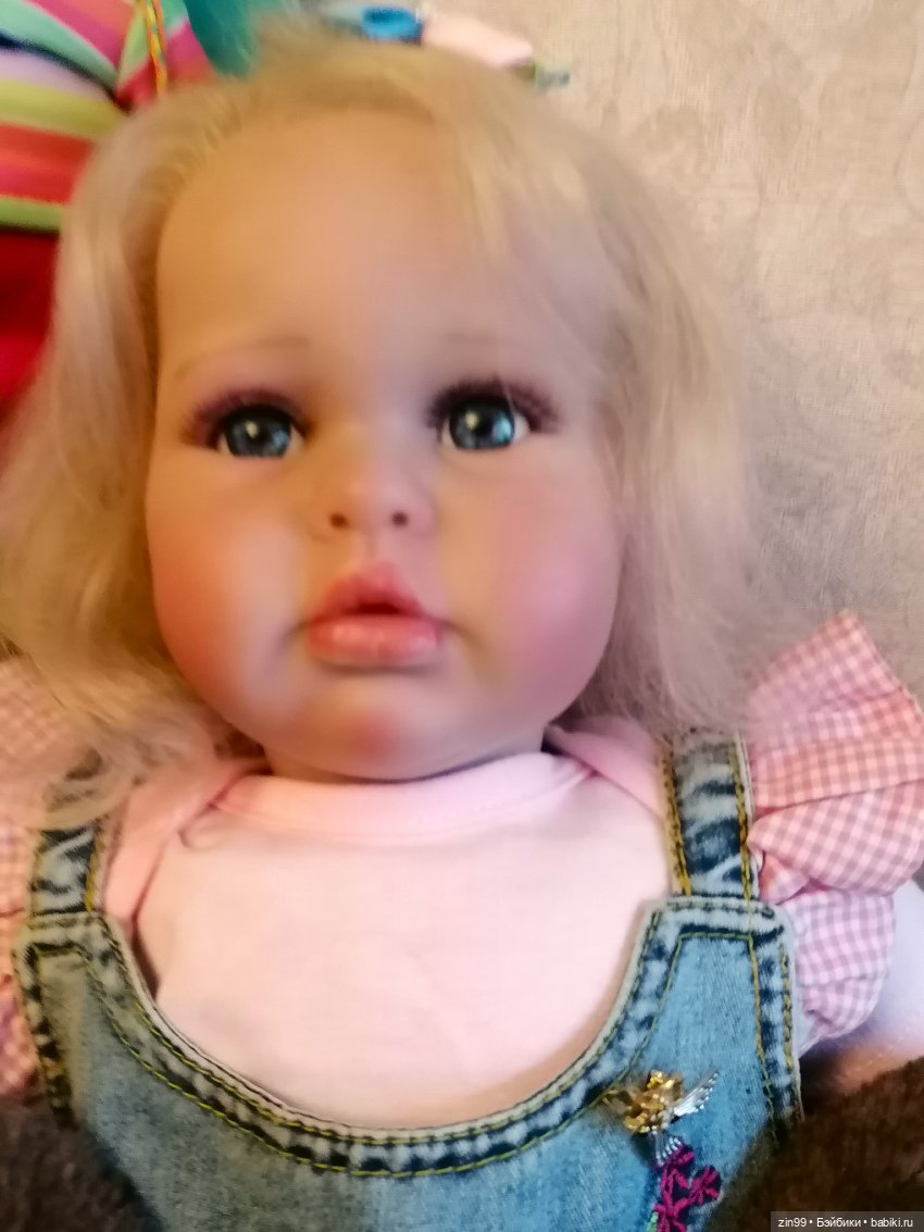 Две одинаковые, двойняшки