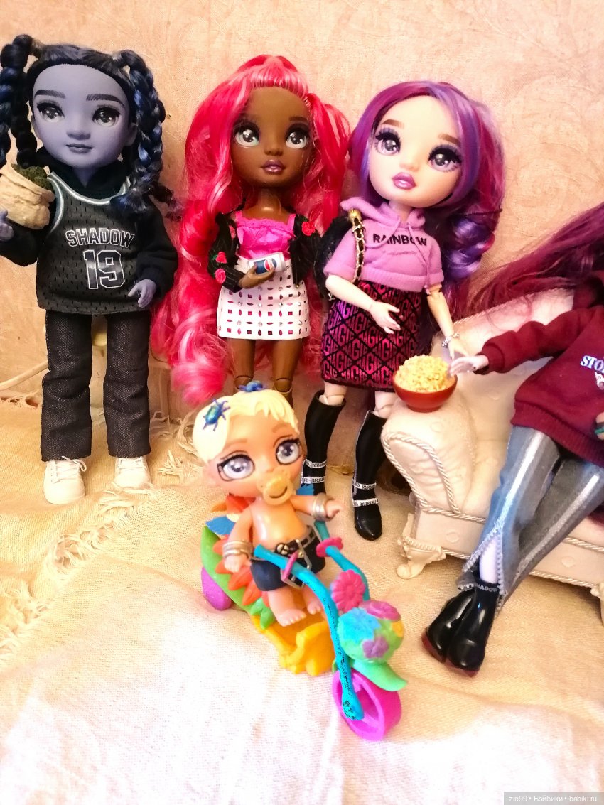 Скарлетт Shadow High | Бэйбики Скарлетт Shadow High — Куклы Rainbow High (Рейнбоу Хай