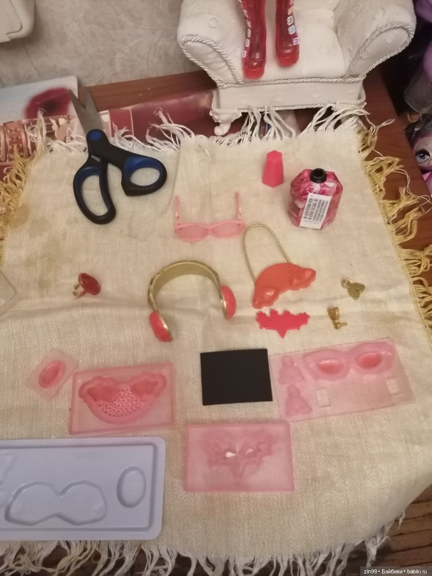 Кукла Rainbow High Creative Crystals Ирис-Iris Bow | Бэйбики Кукла Rainbow High Creative Crystals Ирис-Iris Bow (фото 10)