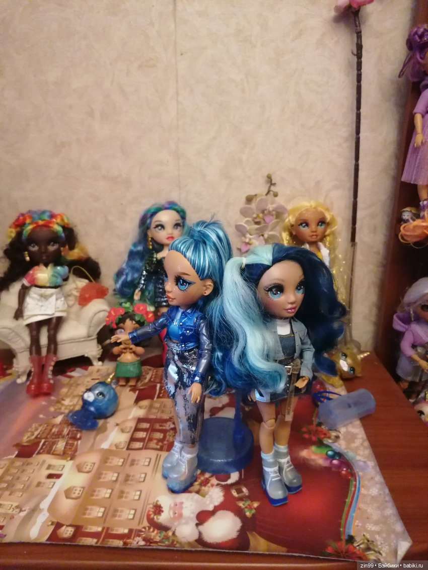 Две Rainbow High голубые, синие (фото 6)