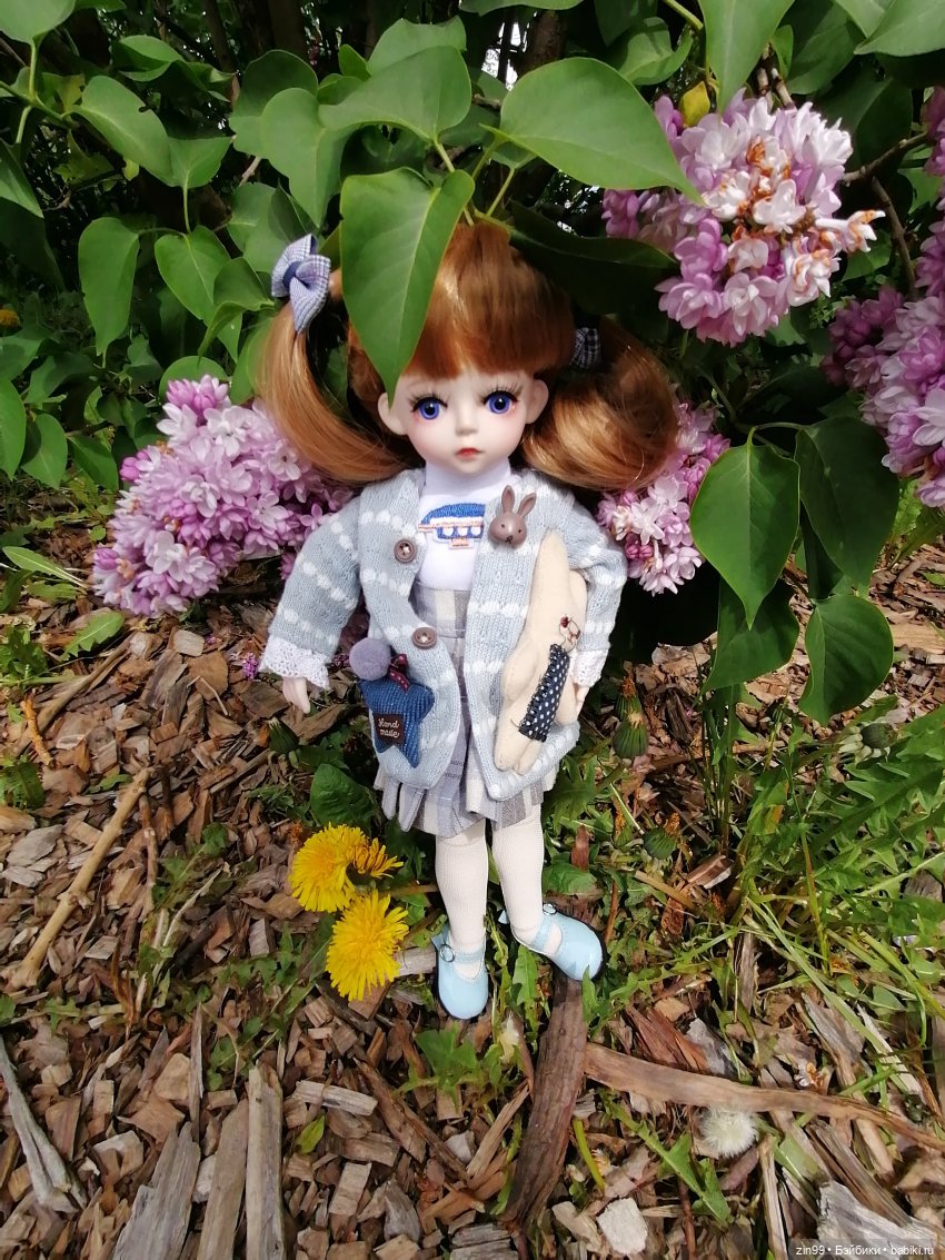 Плыл по городу запах сирени