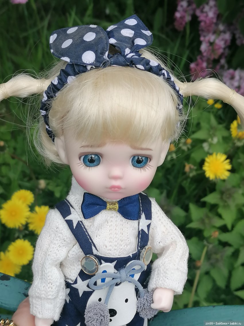 Плыл по городу запах сирени