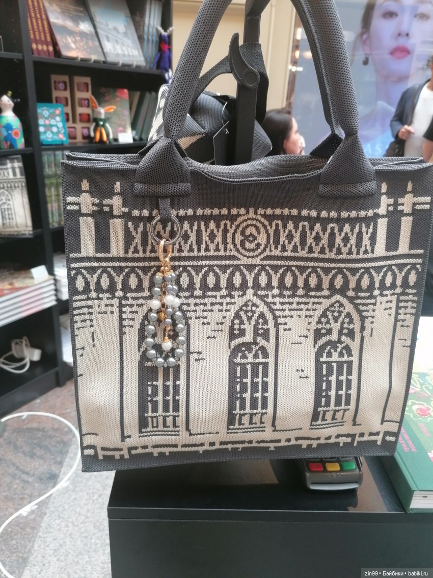 День мороженного в ГУМе — Игровые куклы разных производителей (Разное): редкие бренды