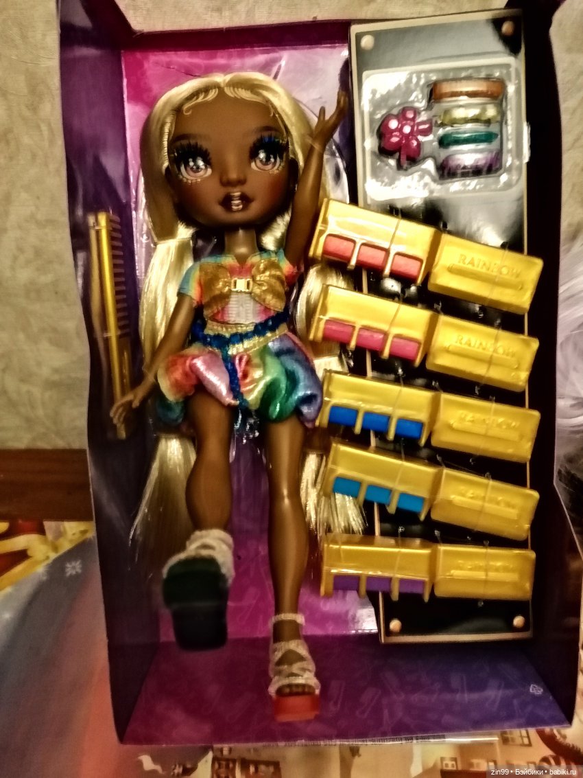 Мелина Rainbow High распаковка (фото 7)