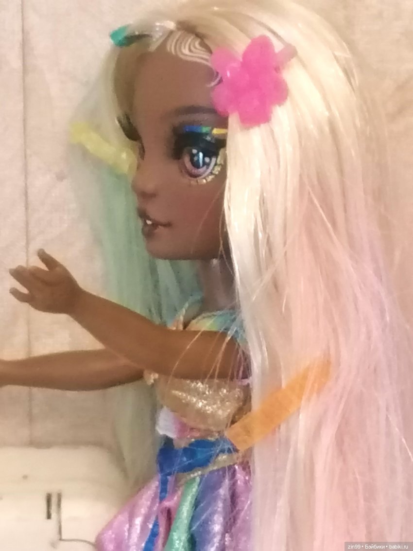 Мелина Rainbow High распаковка