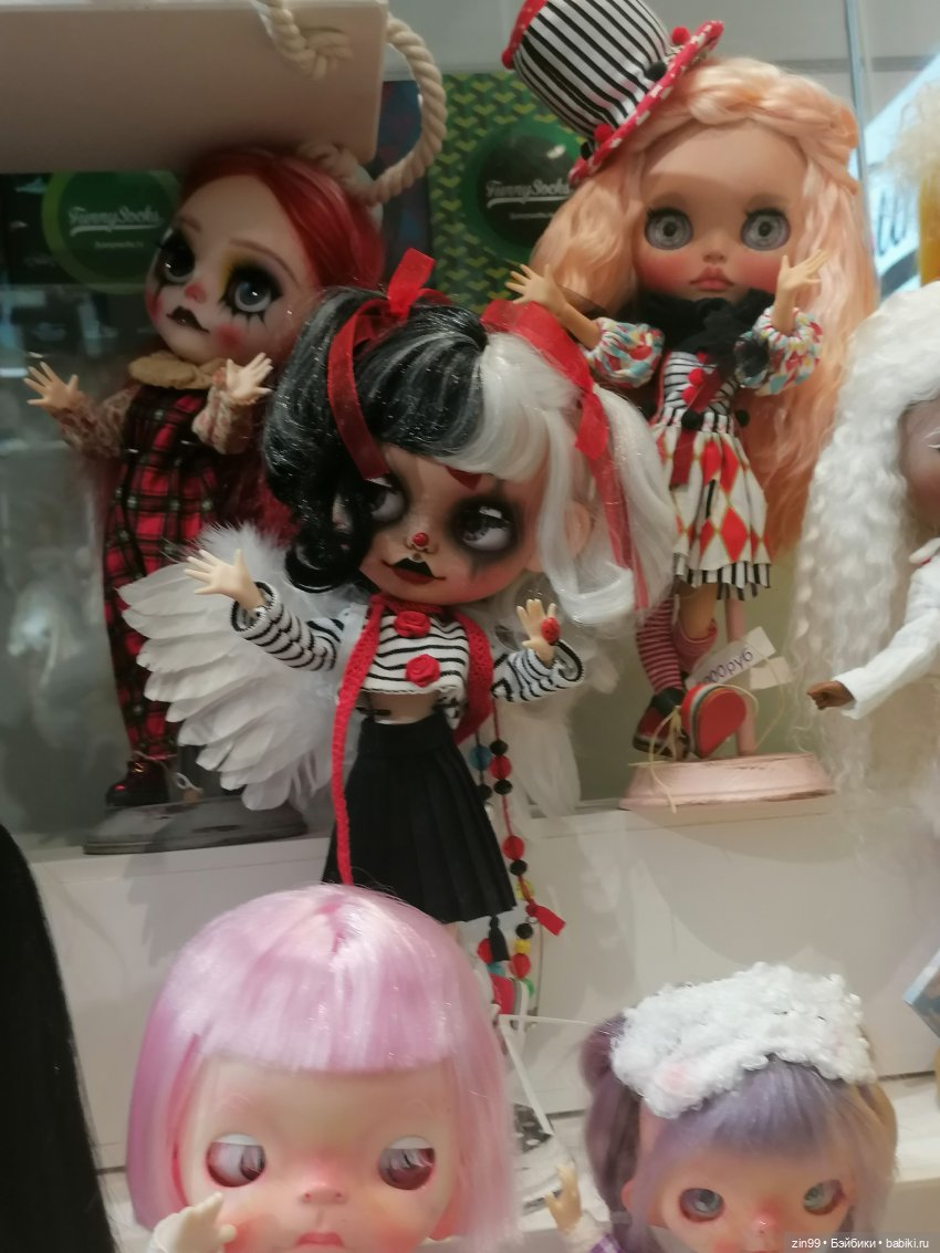 Прогулка в детский магазин в Москве