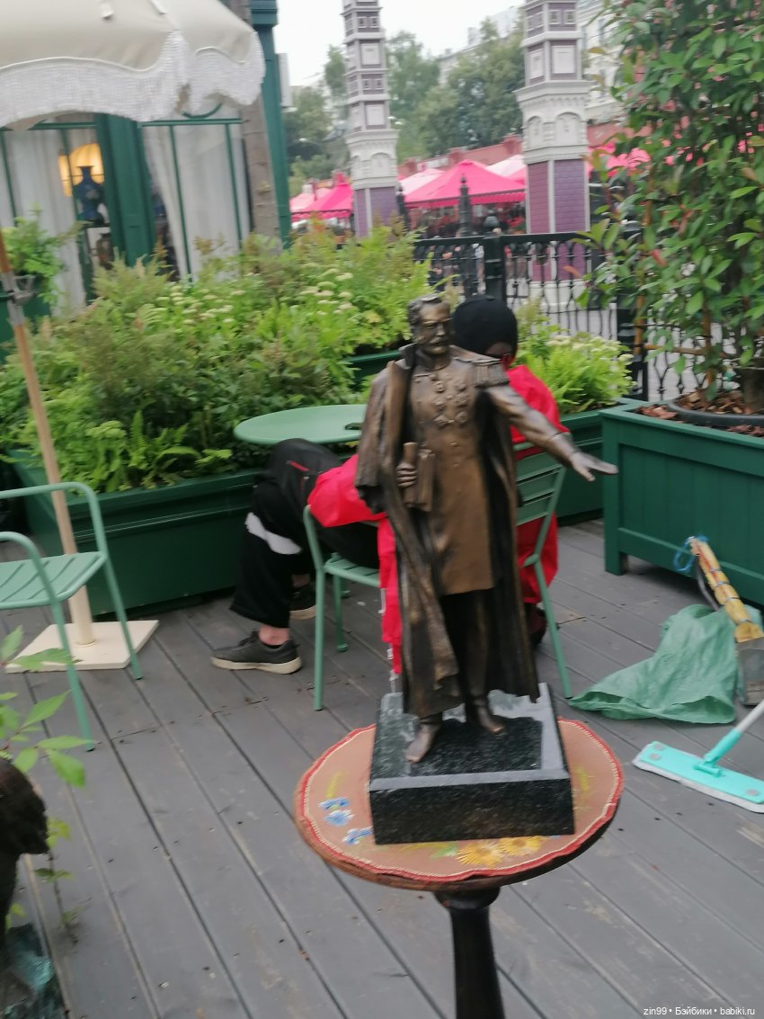 Лето в Московских сезонах, август и центр