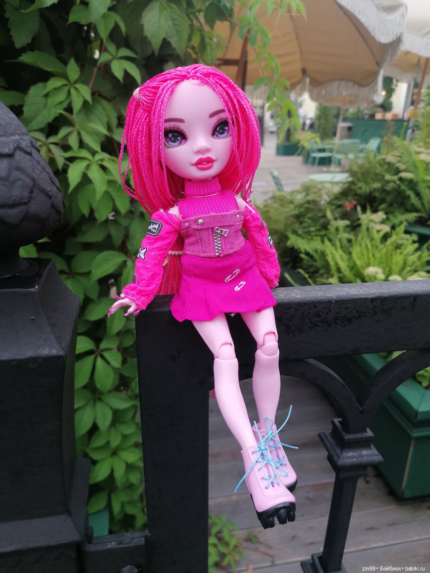Кукла Shadow High Series 3 Pinkie (фото 10)