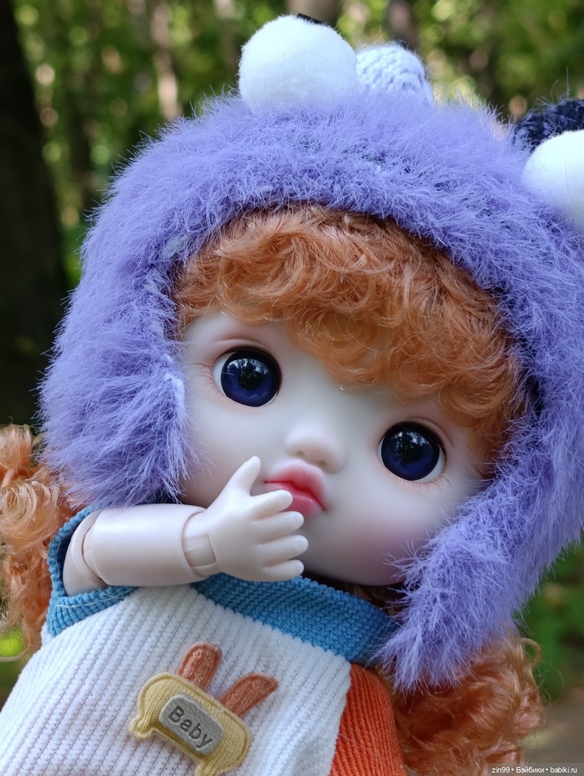 Обмен шапками в последний день лета