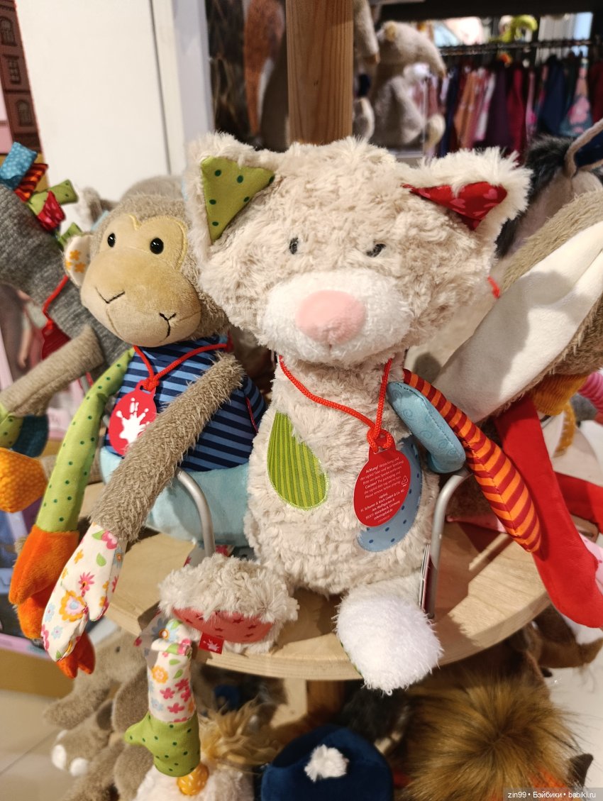 В детском магазине — Игровые куклы разных производителей (Разное): редкие бренды