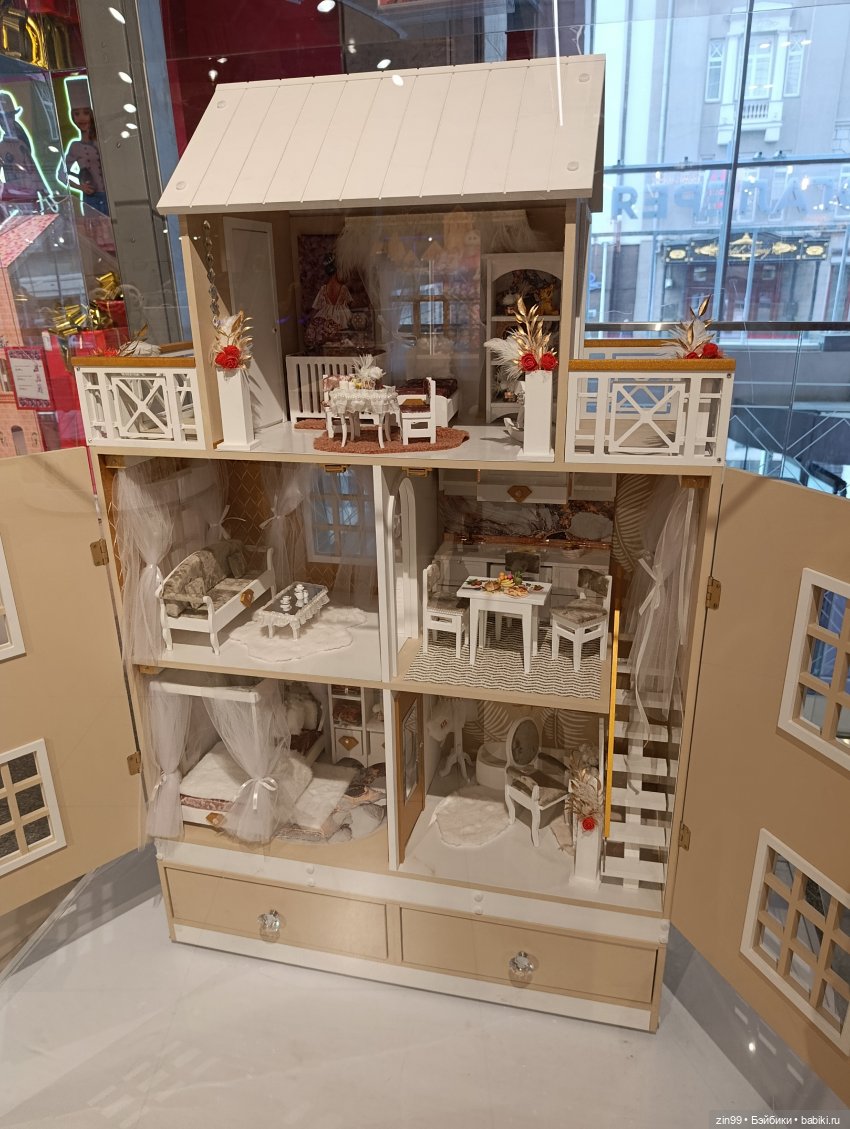 В детском магазине — Игровые куклы разных производителей (Разное): редкие бренды