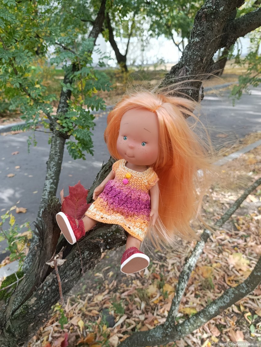 Московская осень и девочка