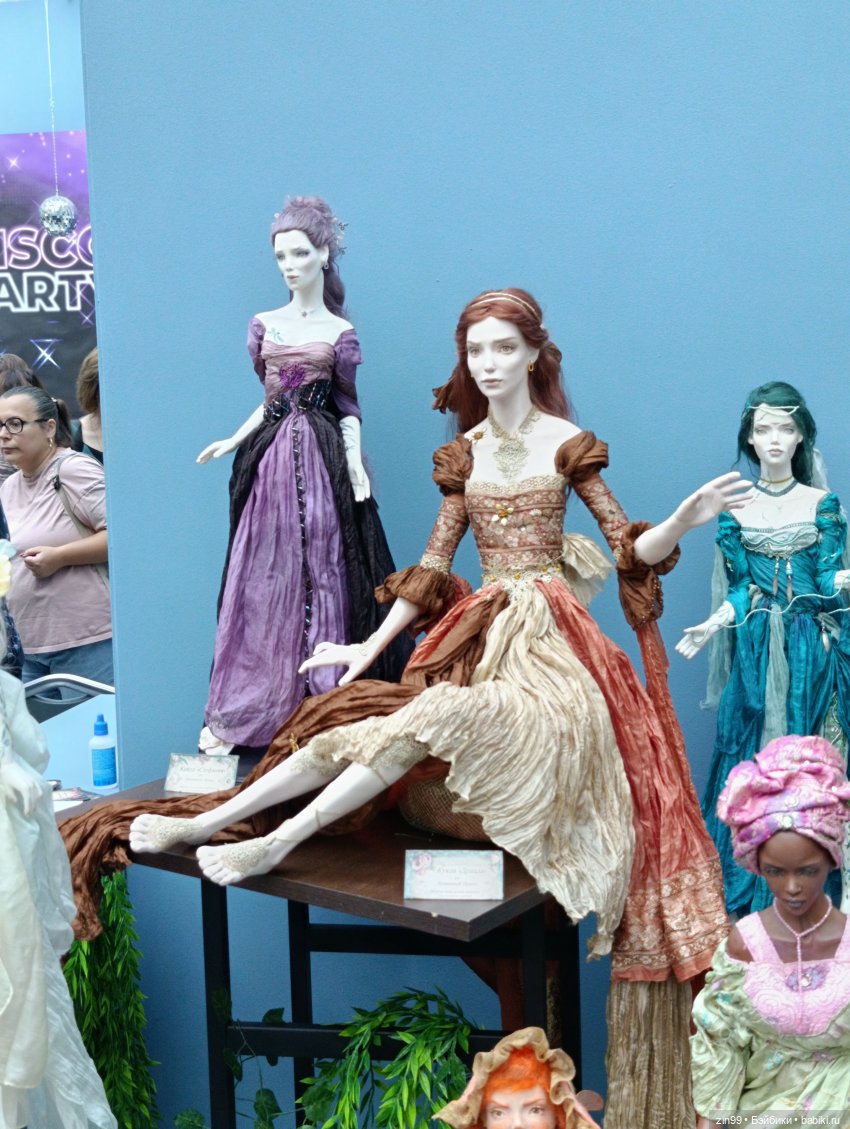 Выставка «Искусство куклы 2025» в Гостином Дворе, часть 2