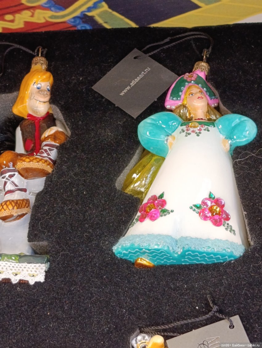 Новогодний ГУМ 2025 года — Игровые куклы разных производителей (Разное): редкие бренды