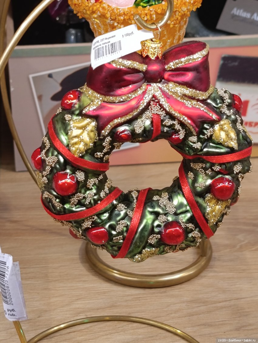 Новогодний ГУМ 2025 года — Игровые куклы разных производителей (Разное): редкие бренды