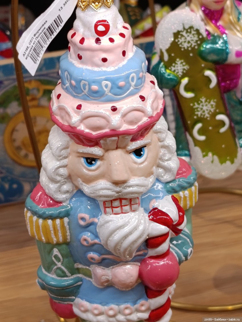 Новогодний ГУМ 2025 года — Игровые куклы разных производителей (Разное): редкие бренды