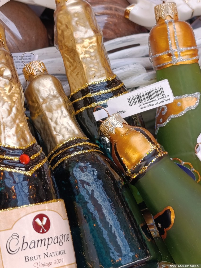 Новогодний ГУМ 2025 года — Игровые куклы разных производителей (Разное): редкие бренды