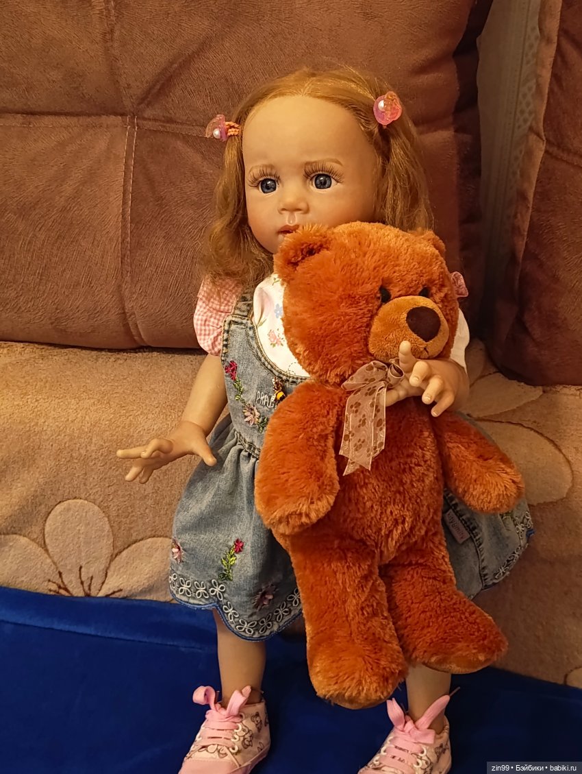 Одна девочка стала вдруг совсем другой