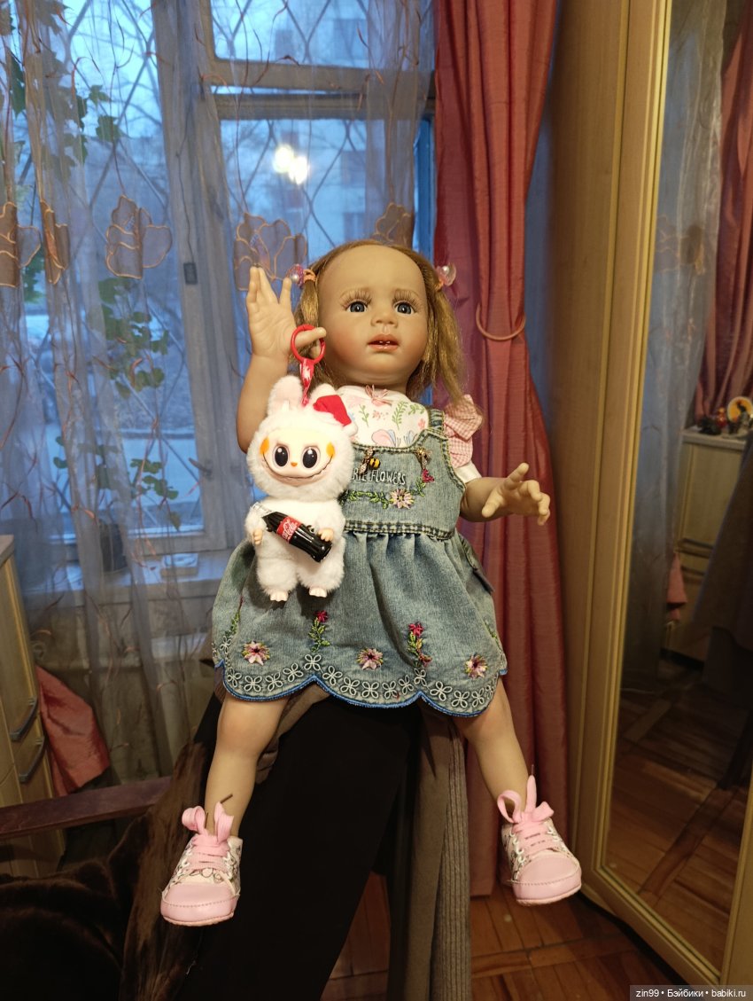 Одна девочка стала вдруг совсем другой