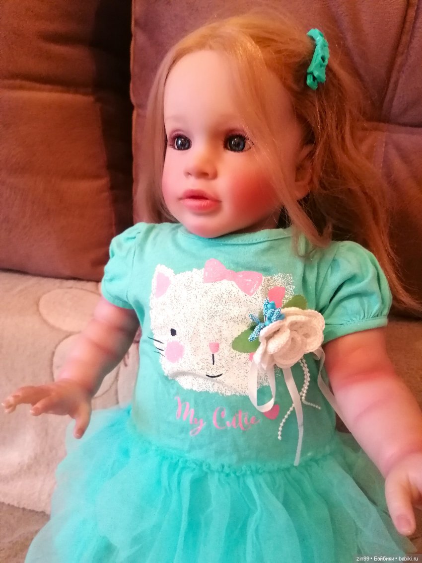 Девочка поменяла свой цвет волос (фото 2)