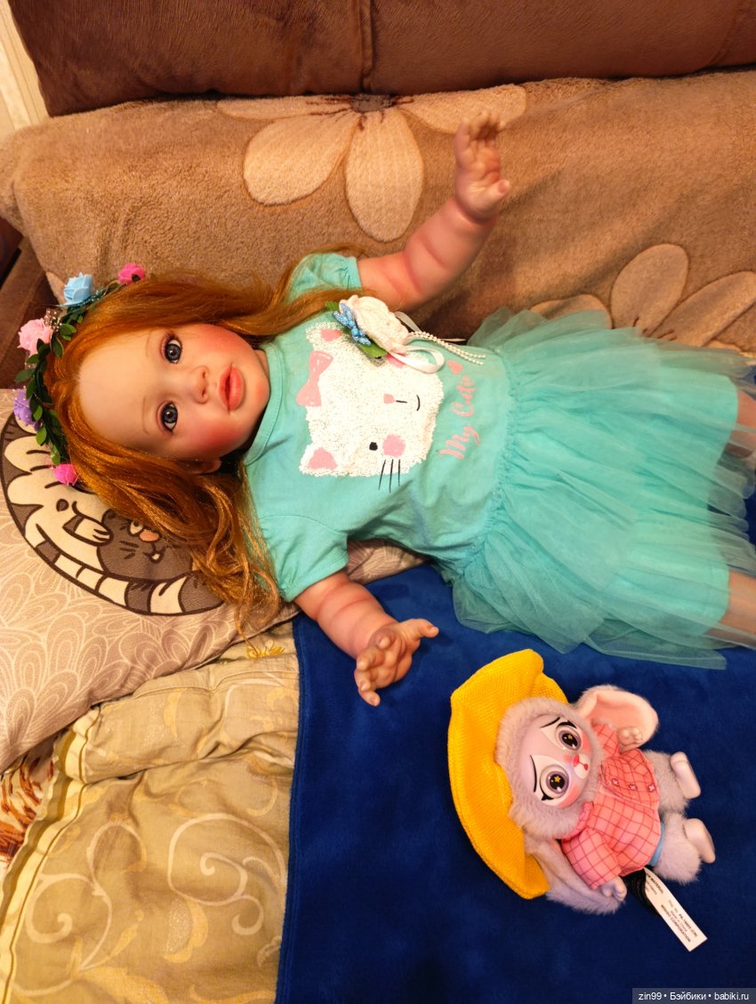 Девочка поменяла свой цвет волос