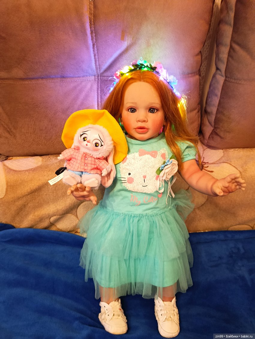 Девочка поменяла свой цвет волос