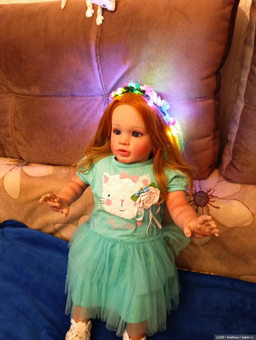 Девочка поменяла свой цвет волос