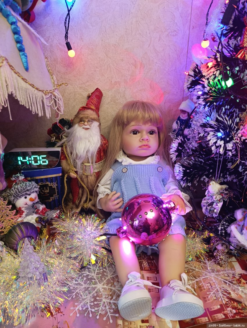 Две девочки, совершенно разные и чем то похожие