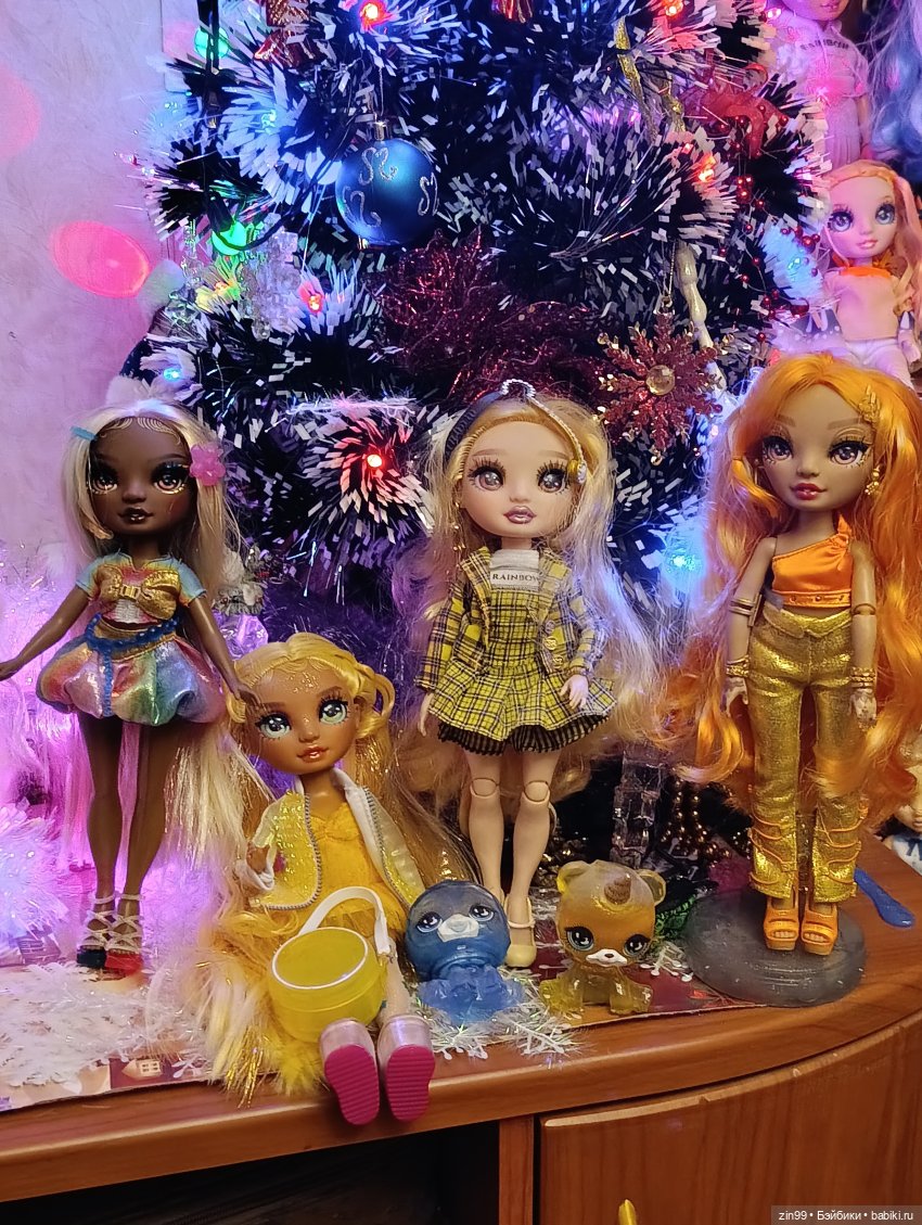 Радужки бывают разные- желтые, синие, красные