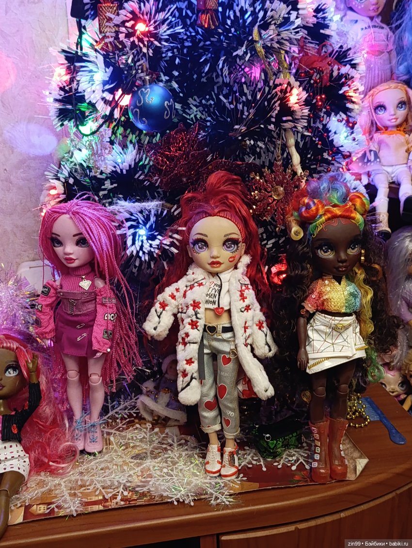 Радужки бывают разные- желтые, синие, красные