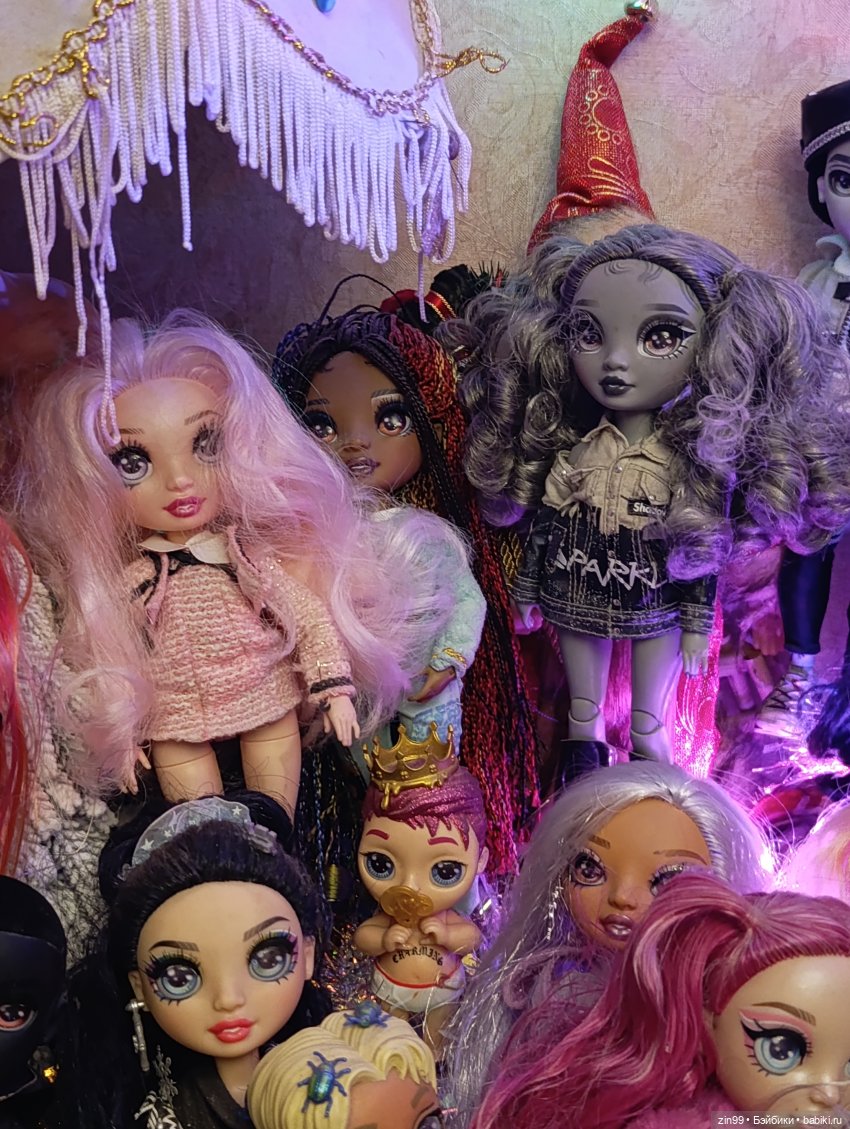 Радужки бывают разные- желтые, синие, красные