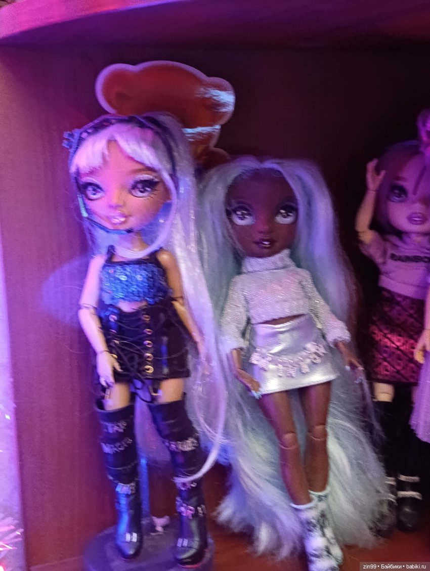 Радужки бывают разные- желтые, синие, красные