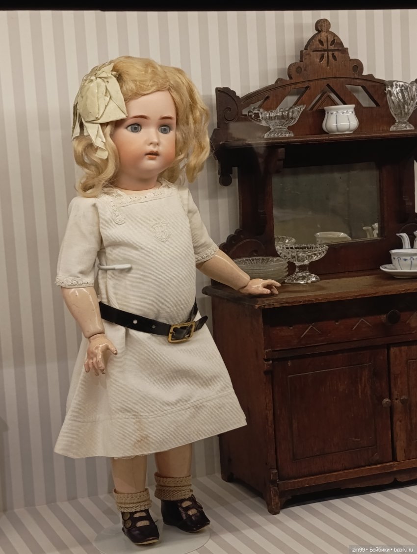 Августейшие куклы в Москве