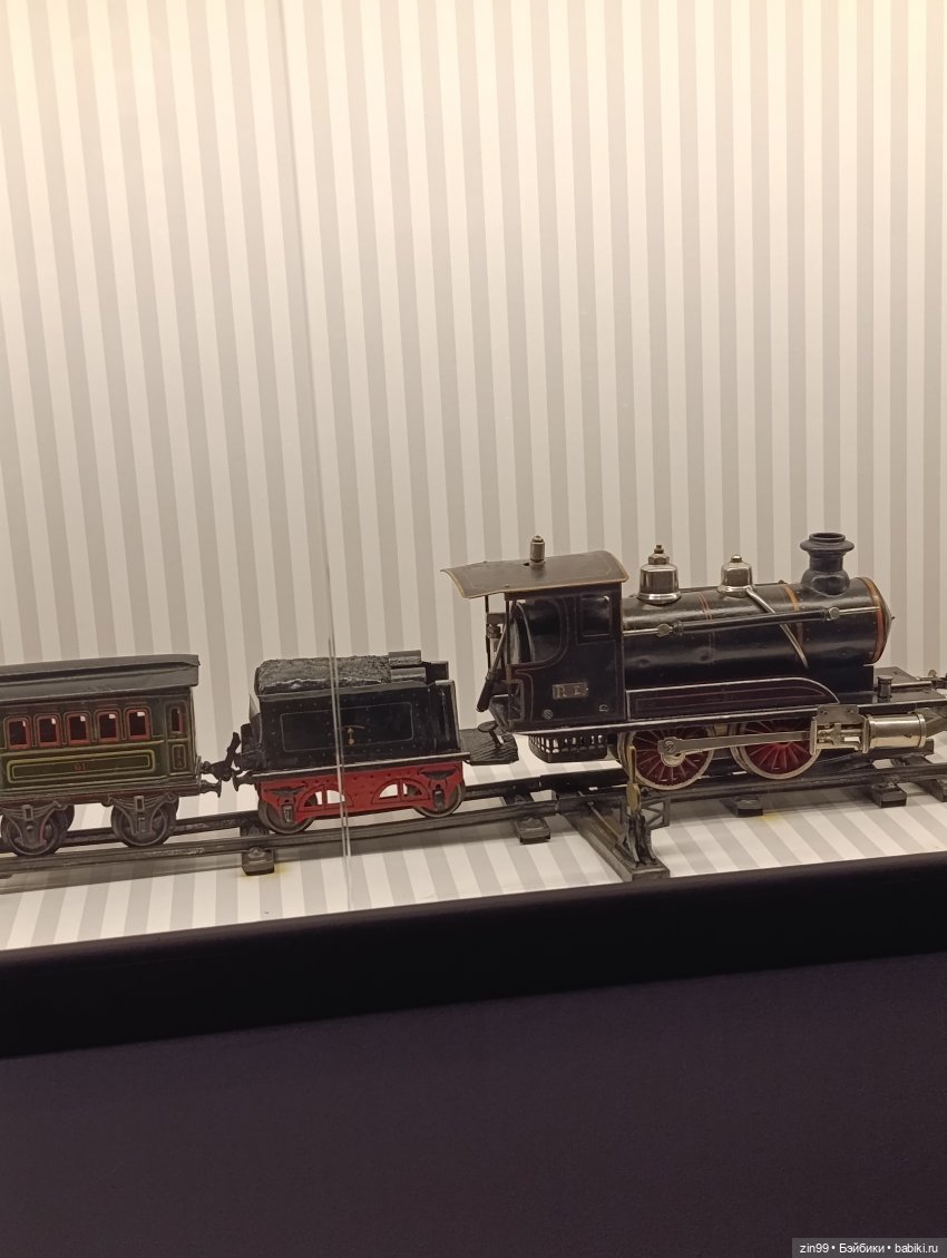 Августейшие куклы в Москве, продолжение (фото 8)