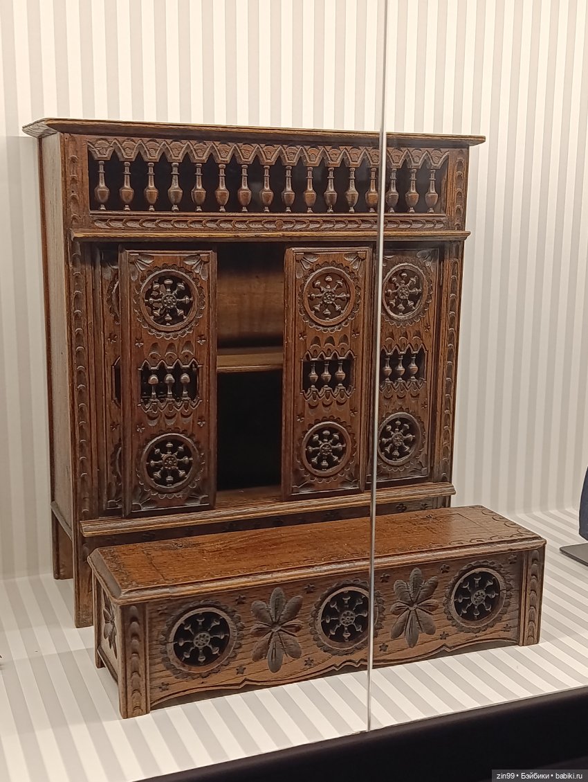 Августейшие куклы в Москве