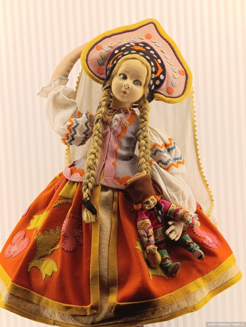 Августейшие куклы в Москве, продолжение (фото 6)