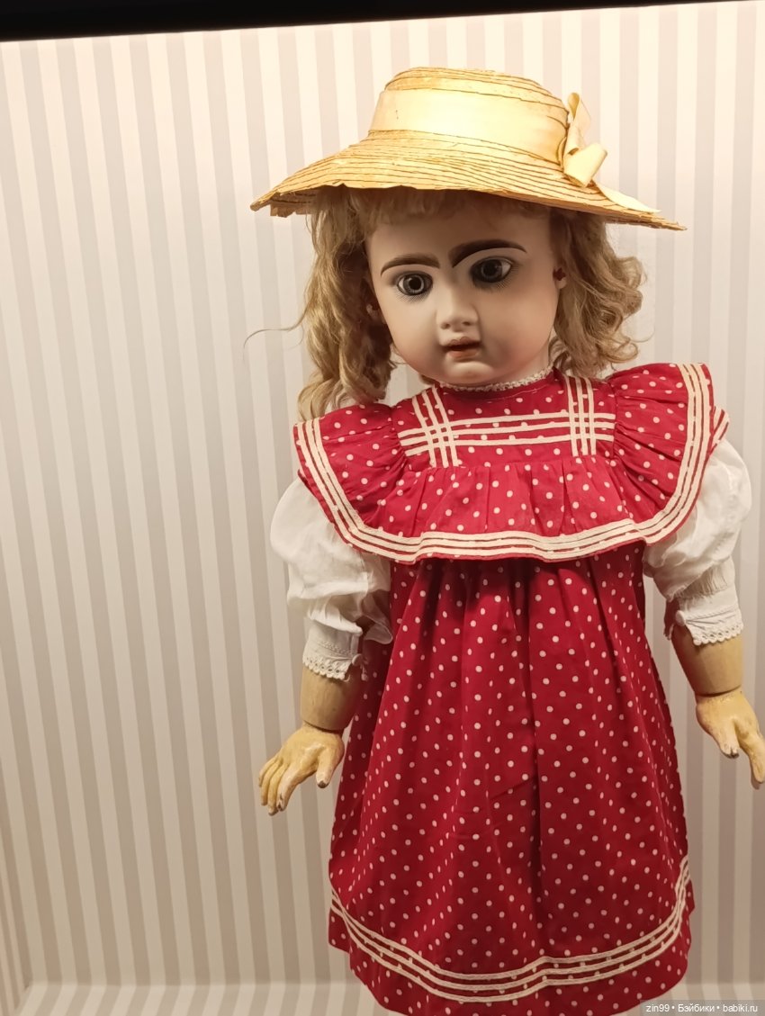 Августейшие куклы в Москве (фото 3)