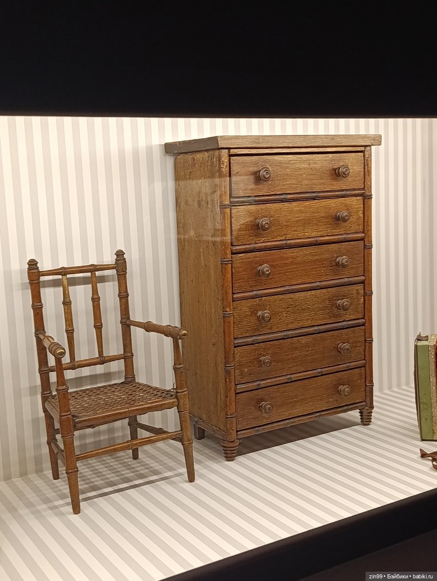 Августейшие куклы в Москве