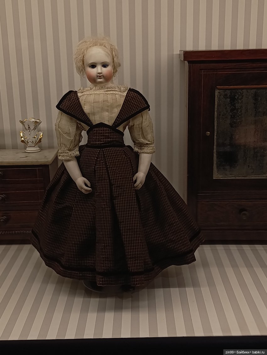 Августейшие куклы в Москве