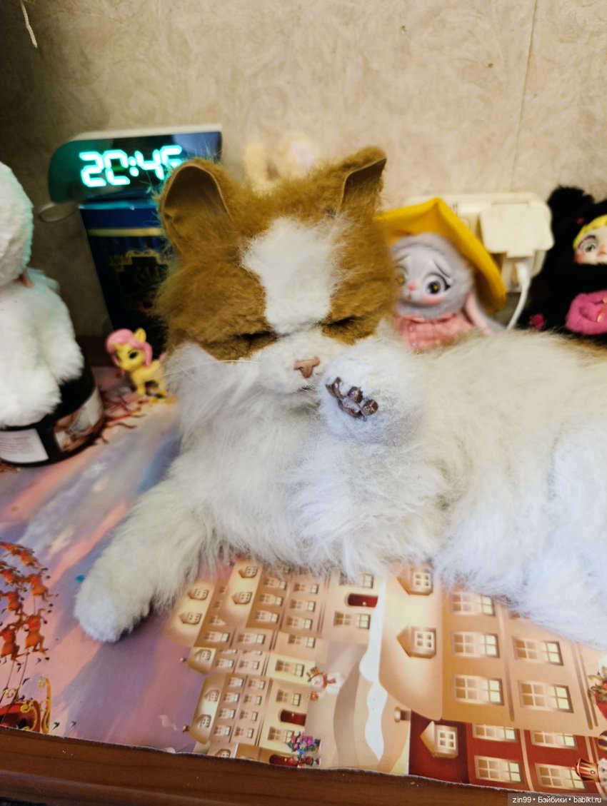 А три куклы лучше, чем две