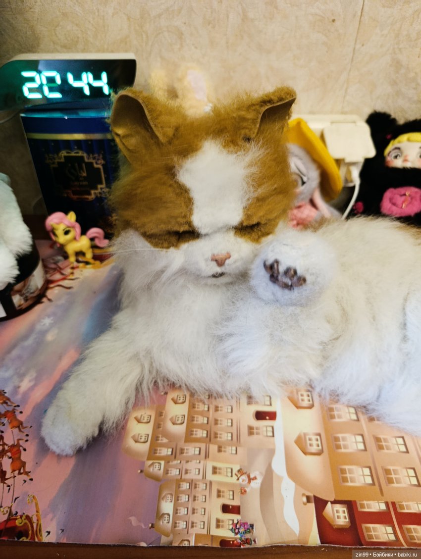 А три куклы лучше, чем две