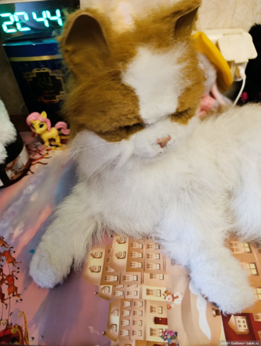 А три куклы лучше, чем две