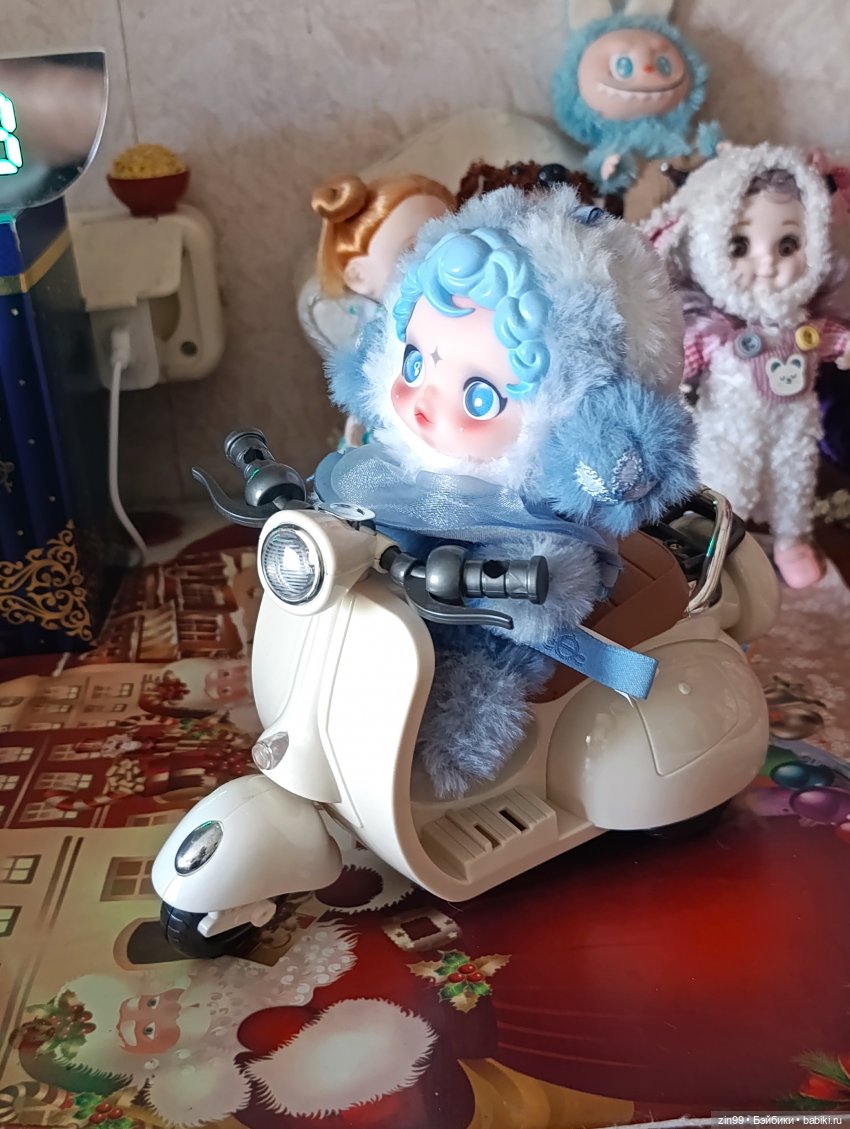 Мотоцикл и девочки — Коллекции игровых кукол (Playline): фото полок