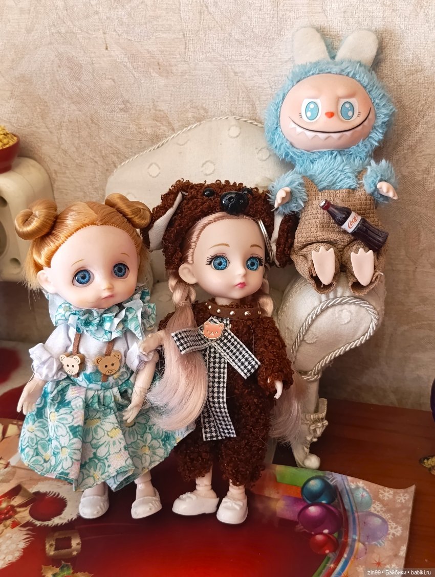 Мотоцикл и девочки — Коллекции игровых кукол (Playline): фото полок