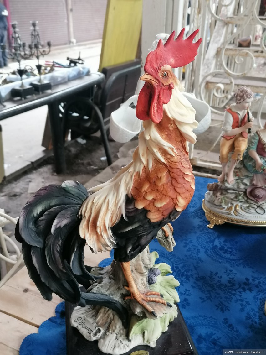 Вернисаж и барахолка в Измайлове