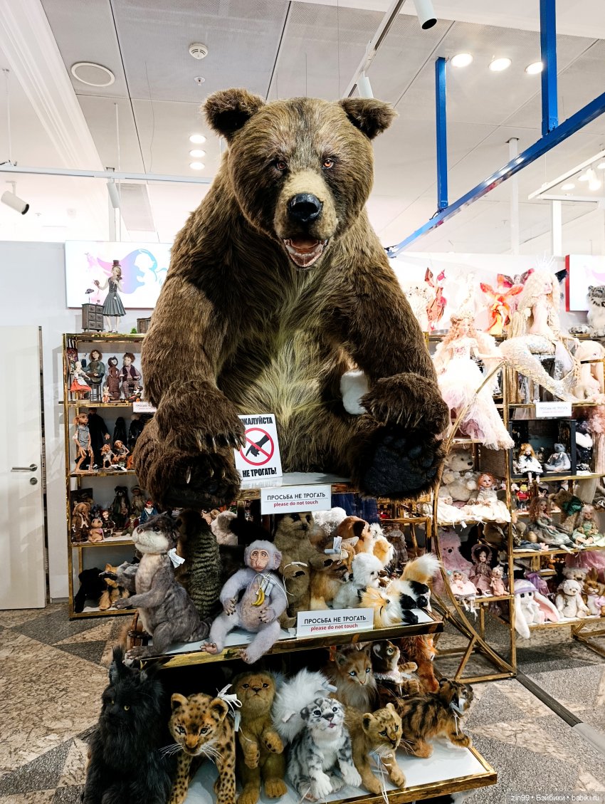 Прогулка по ЦДМ в Москве — Прочие игровые куклы для девочек (фото 8)