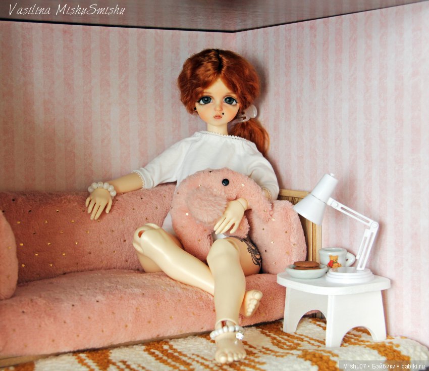 Обустраиваю комнату для bjd. Часть 2. Диван